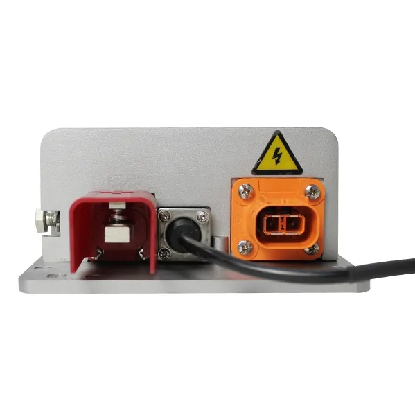 FST Advanced DC-DC Converter with Intelligent Charging