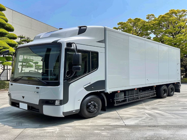 Logistic Tow Truck